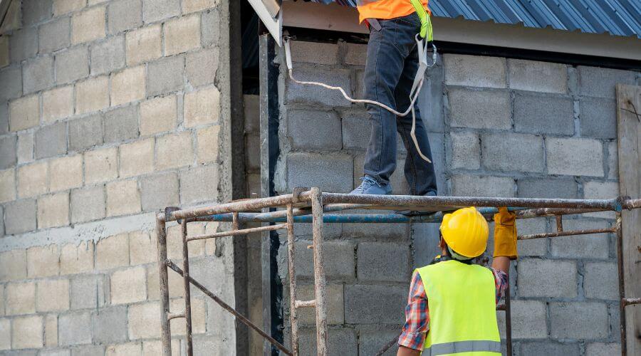 Expert Emergency Roof Repairs services in Greenville, TX